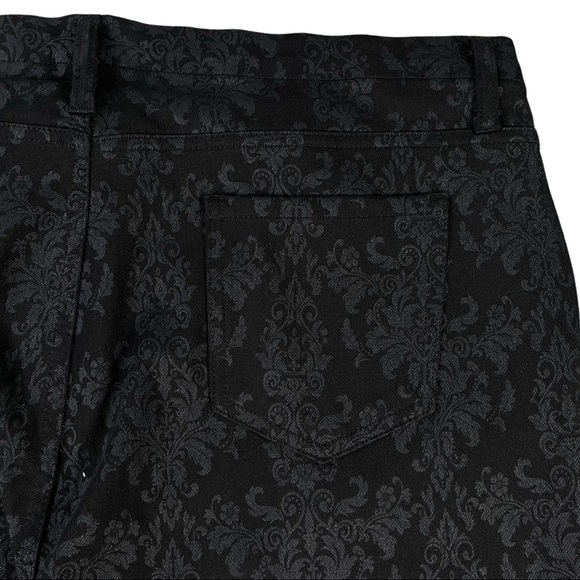 Faded glory XXL black legging style pants, fancy damask designs, stretchy waist - Picture 7 of 11